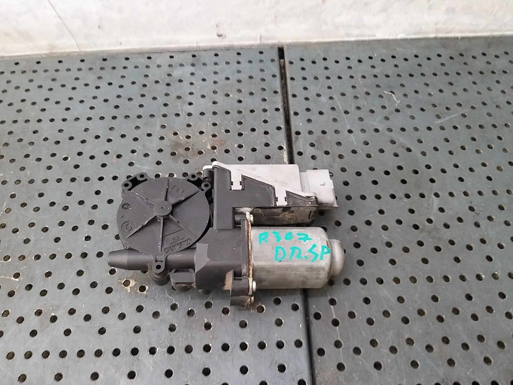 Motoras macara dreapta spate peugeot 307 sw 400633f