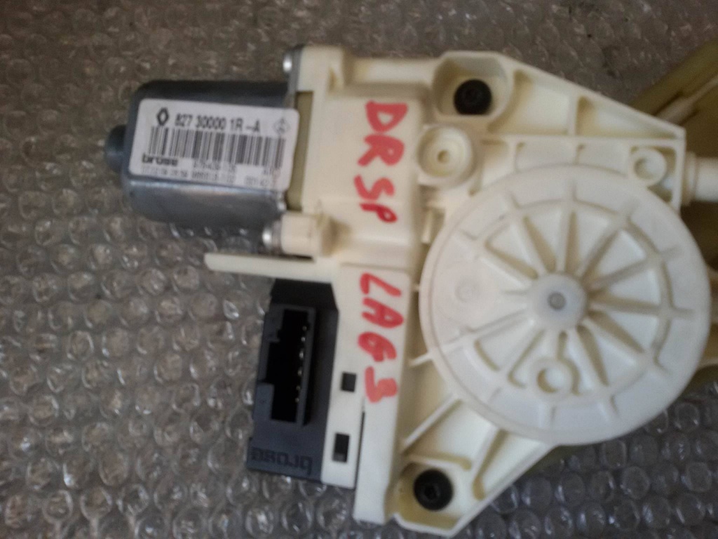 Motoras macara dreapta spate renault laguna 3 827300001r
