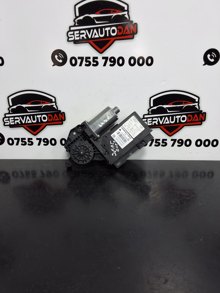 Motoras macara dreapta spate Seat Exeo (2008-2013) 2.0 Motorina 2012, 8E0959802E