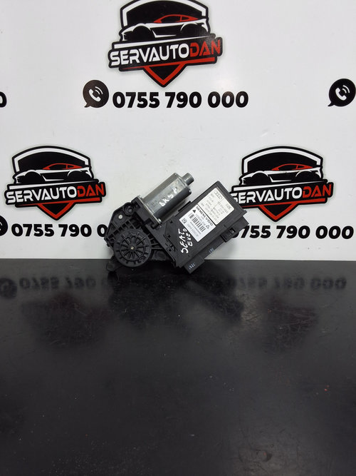 Motoras macara dreapta spate Seat Exeo (2008-2013) 2.0 Motorina 2012, 8E0959802E