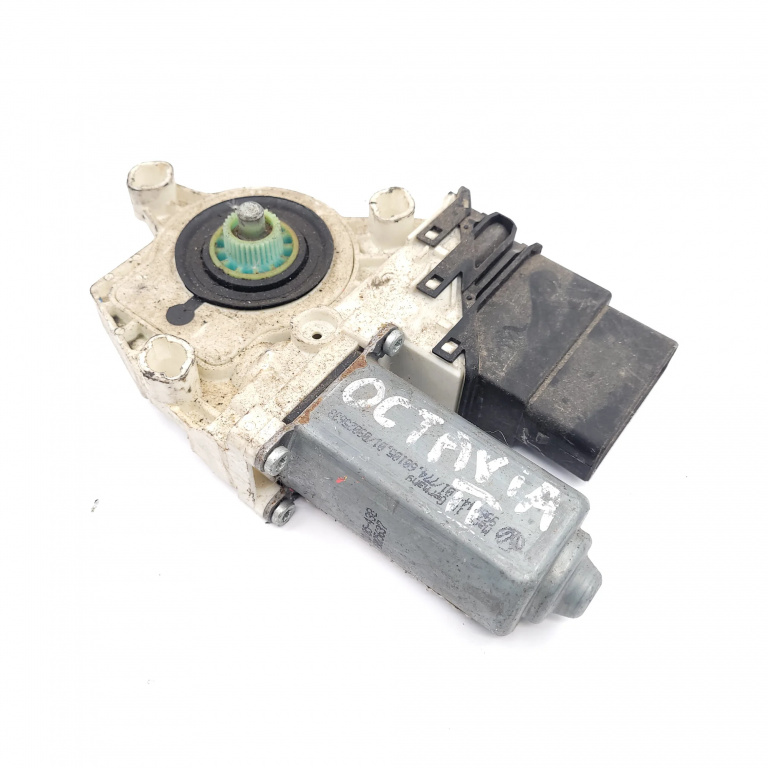 Motoras Macara Dreapta,spate Skoda OCTAVIA 2 (1Z) 2004 - 2013 993425100, 7746010501, 05074685, 050205, 050254, 996644101
