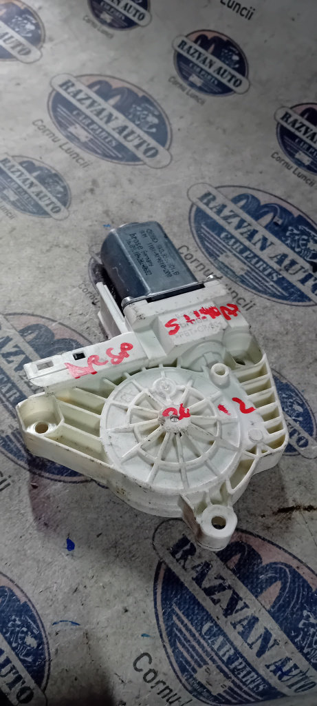 Motoras macara dreapta spate Volkswagen Sharan 2012