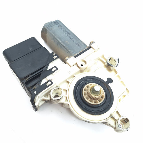 Motoras Macara Dreapta Spate Vw Golf 4 1997-2004 101388102, 101388-102, 101388102774, 101388-102-774...