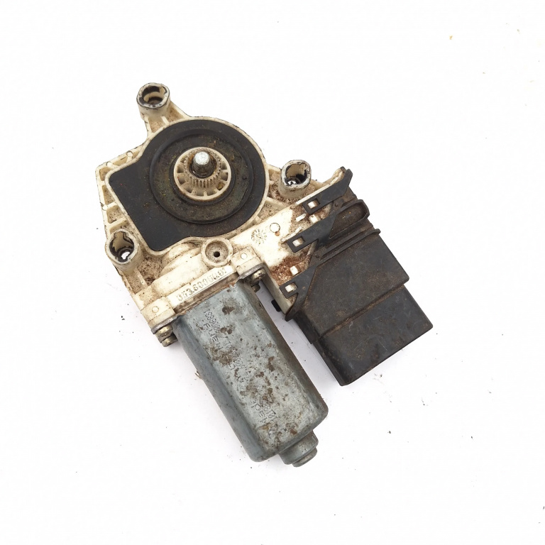 Motoras Macara Dreapta,spate VW GOLF 4 1997 - 2004 1J4839730G, 7746002301, 101388100, 0536006001, 9776101438202, F005S00030, 86617906, 4836102487200
