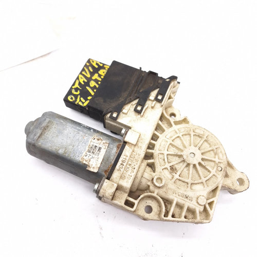 Motoras Macara Dreapta,spate VW GOLF 5 2003 - 2009 993425200, F005S00208, 0536006001, 0536006000, 11...