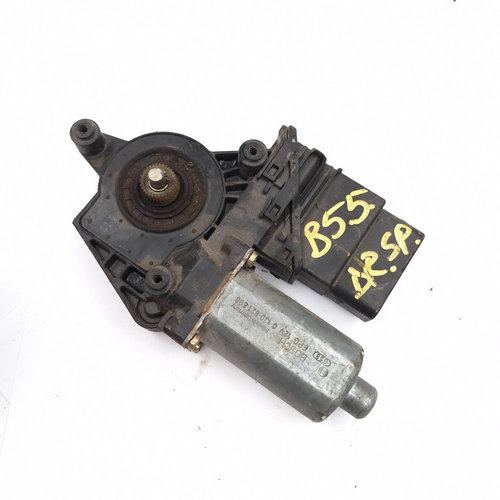 Motoras Macara Dreapta Spate Vw Passat B5, B5.5 1996-2005 105407301, 0130821696, 05074285, 105407-30...