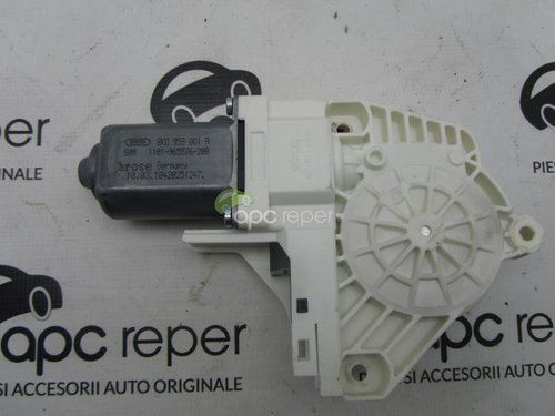 Motoras macara electric Audi Q7 4L 2012 cod 8k0959801A