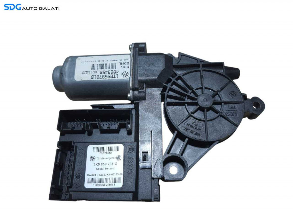 Motoras Macara Electrica de pe Usa Portiera Stanga Fata Volkswagen Jetta 3 2005 - 2010 Cod 1K0959793G 1T0959701B [N1641]