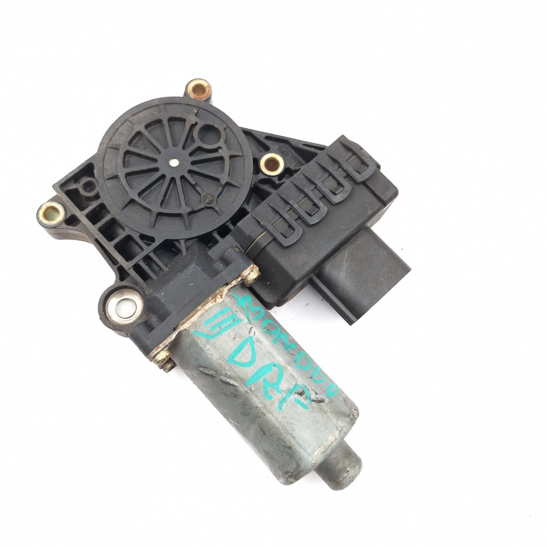 Motoras Macara Fata,dreapta Ford MONDEO Mk 3 2000 - 2007 0130821771, 2700011331