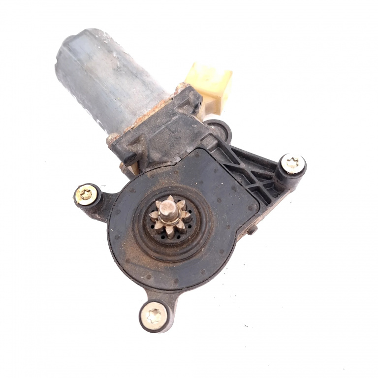 Motoras Macara Ford Escort Mk 3 1980-1986 Spate Dreapta 0130821772, 119377Xxx, 119377Xxx968 Brose