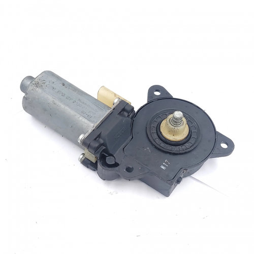 Motoras Macara Ford Fusion (Ju) 2002-2012 Fata Dreapta 0130821939, 0 130 821 939 Bosch