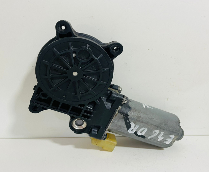 Motoras macara geam dreapta fata 0130821717 BMW Seria 3 E46 [1997 - 2003]