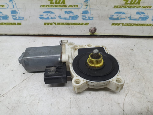Motoras macara geam dreapta fata 1001803-a001 Jeep Cherokee KK [2007 - 2013]