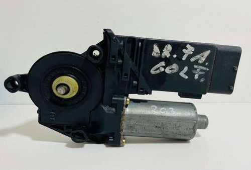 Motoras macara geam dreapta fata 101431203/0130821764 Volkswagen VW Golf 4 [1997 - 2006]