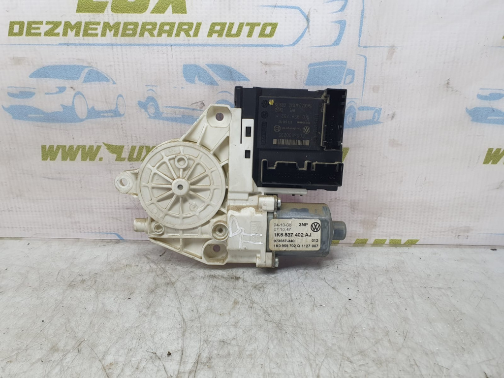Motoras macara geam dreapta fata 1k5837402aj Volkswagen VW Golf 5 [2003 - 2009]