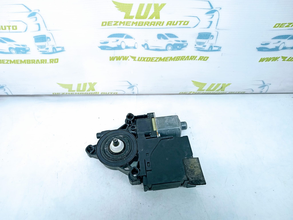 Motoras macara geam dreapta fata 3c0959792c Volkswagen VW Passat B7 [2010 - 2015]