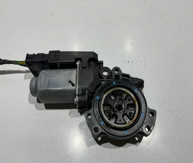 Motoras macara geam dreapta fata 402388D Hyundai ix35 [facelift] [2013 - 2015]
