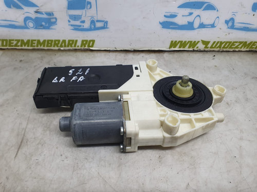 Motoras macara geam dreapta fata 807300002r Renault Laguna 3 [2007 - 2011] 1.5 dci K9K780