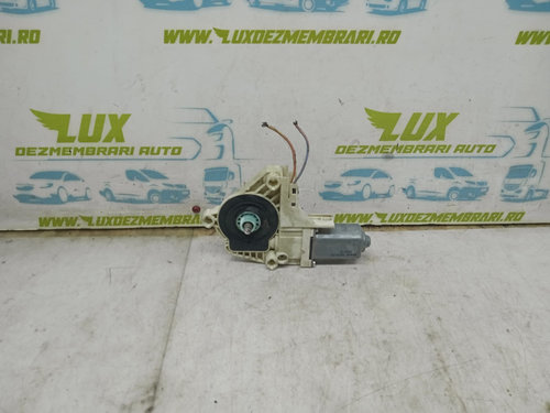 Motoras macara geam dreapta fata 8k0959802a Skoda Superb 2 [2008 - 2013]