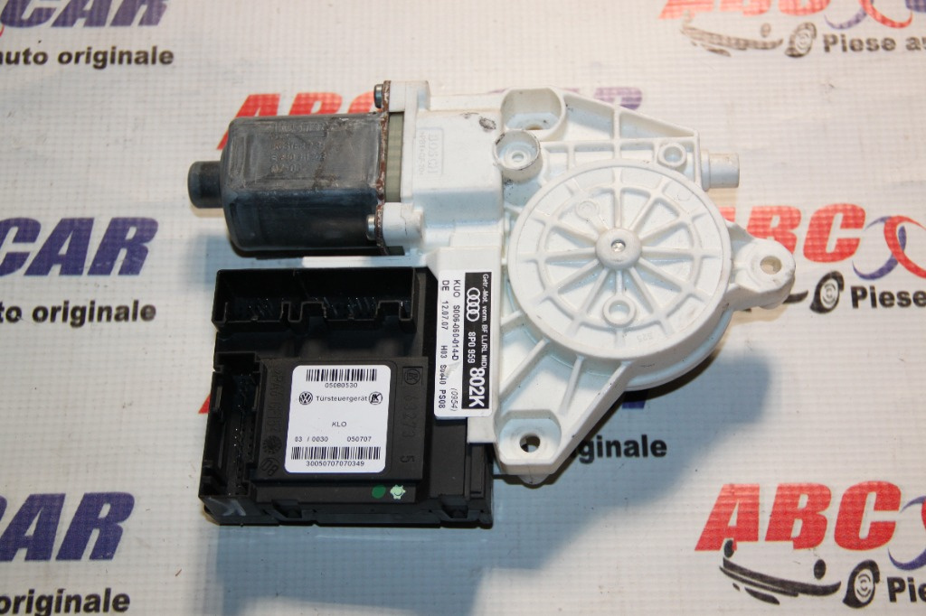 Motoras macara geam dreapta fata Audi A3 8P 2005-2012 8P0959802K