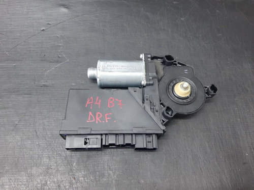 Motoras macara geam dreapta fata audi a4 b7 8ec 8e1959802h 102236xxx 130821764