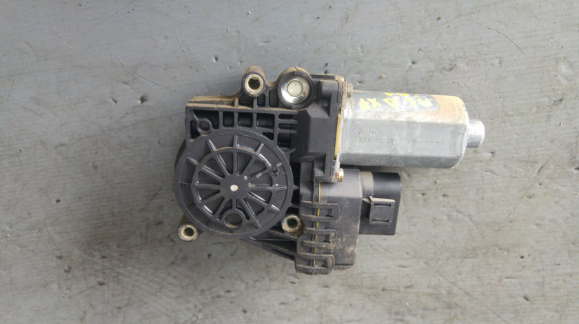 Motoras macara geam dreapta fata audi a6 4b 0130821774