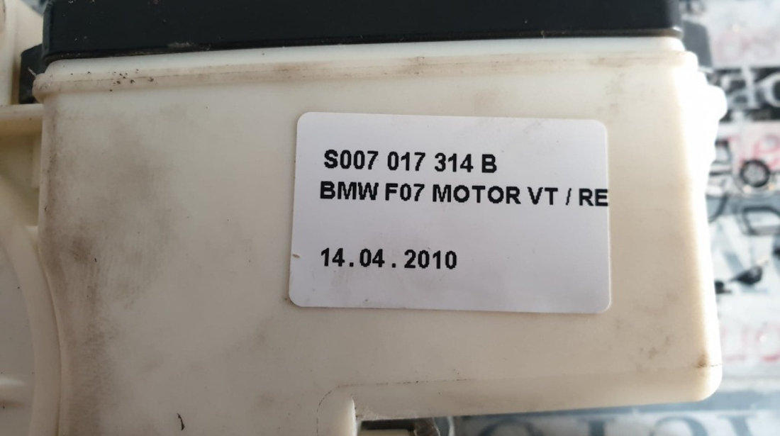 Motoras macara geam dreapta fata BMW Seria 5 F07 GT cod piesa : 7017314