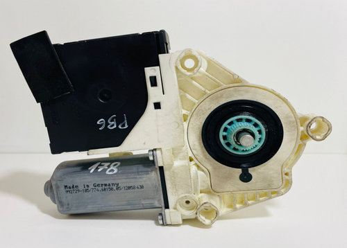 Motoras macara geam dreapta fata + cu calculator 988701123 / 1K0959792P / 1K0 959 792 P / F005S00349...