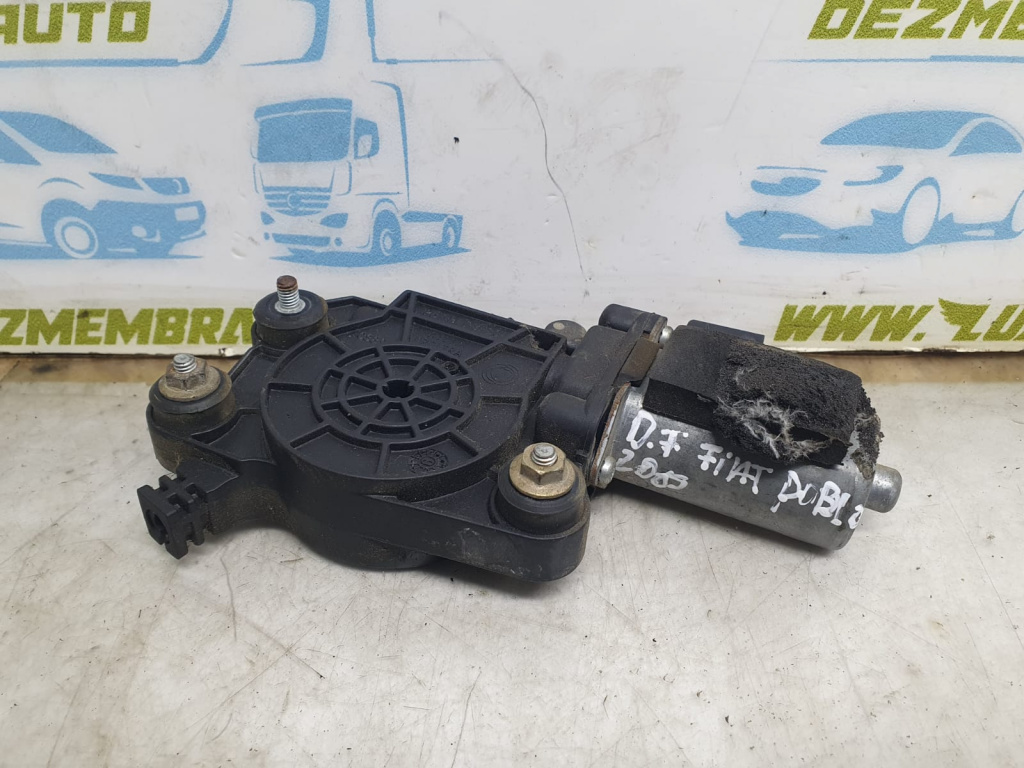 Motoras macara geam dreapta fata Fiat Doblo [facelift] [2005 - 2009]