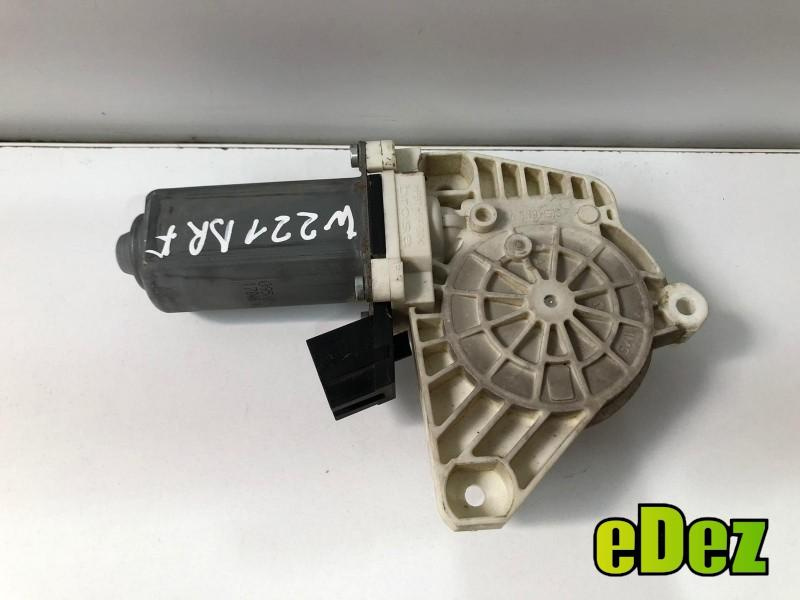 Motoras macara geam dreapta fata Mercedes S-Class (2005-2009) [W221] a2218202842