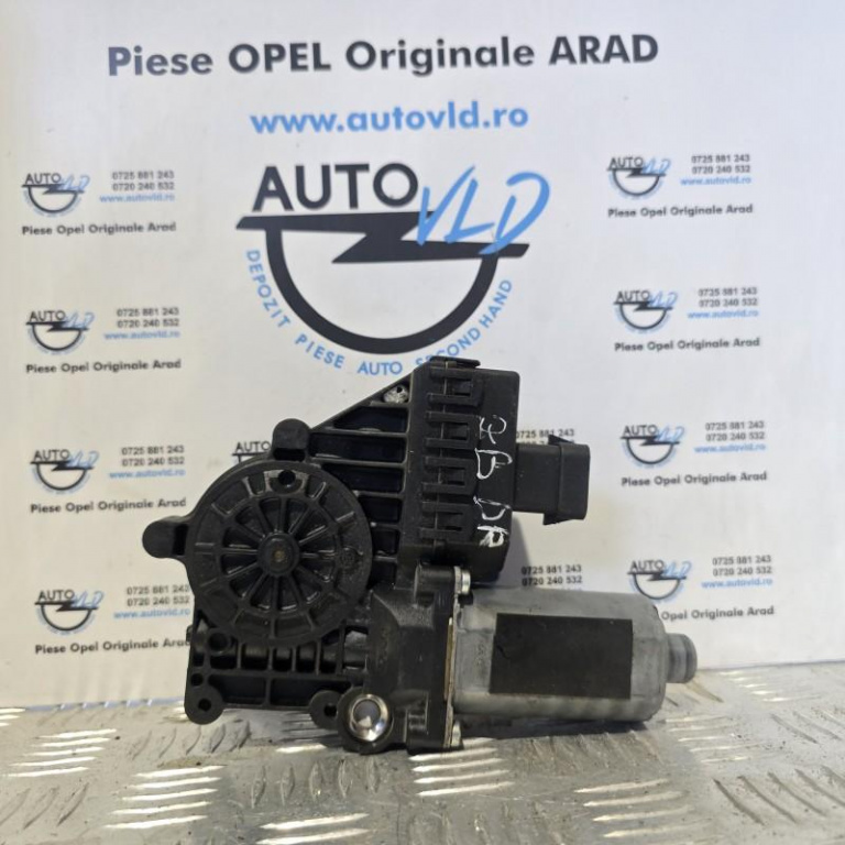 Motoras macara geam dreapta fata Opel Zafira B Facelift 2008-2014 994887101