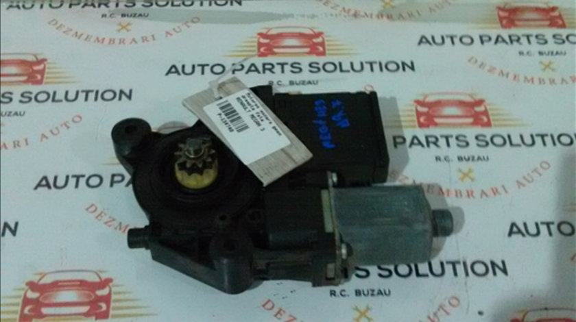 Motoras macara geam dreapta fata RENAULT Megane 3 2009-2014