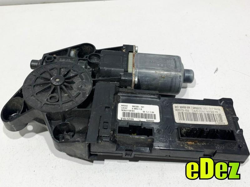 Motoras macara geam dreapta fata Renault Megane 3 (2008-2012) 807300005R