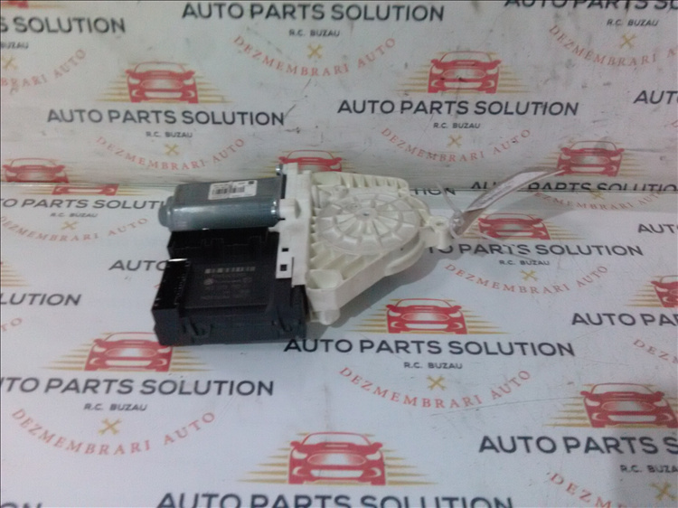 Motoras macara geam dreapta fata SEAT LEON an fabr. 2008