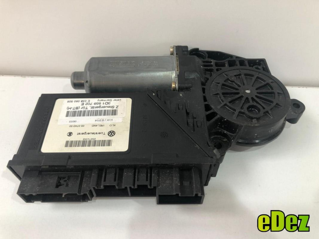 Motoras macara geam dreapta fata Volkswagen Phaeton (2002-2010) 3d1959702e