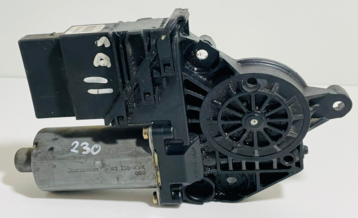 Motoras macara geam dreapta spate 101438203/0130821766 Audi A4 B6 [2000 - 2005]