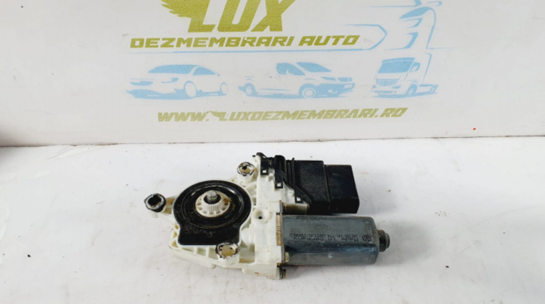 Motoras macara geam dreapta spate 1j4959812c Skoda Octavia [1996 - 2000]