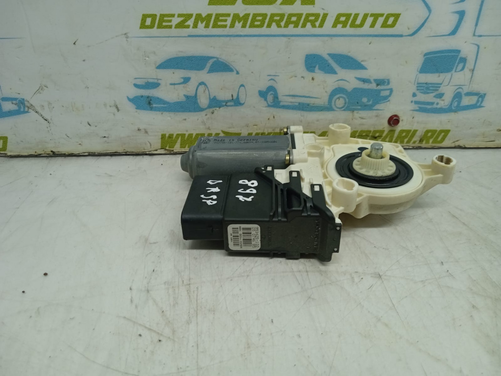 Motoras macara geam dreapta spate 1k0959704 Volkswagen VW Golf 5 [2003 - 2009] 2.0 tdi BKD