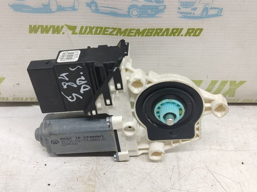 Motoras macara geam dreapta spate 5k0959704a Skoda Octavia 2 [facelift] [2008 - 2013]