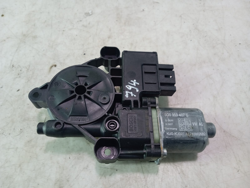 Motoras macara geam dreapta spate 5q0959407g Volkswagen VW Golf 8 [2020 - 2024]