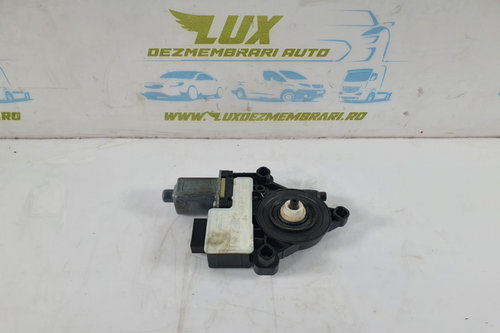Motoras macara geam dreapta spate 5q0959812a Skoda Octavia 3 [2013 - 2017]