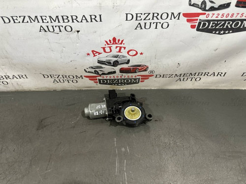 Motoras macara geam dreapta spate 6R0959812D VW Jetta Mk6 (162, 163) 2.0 115 cai CBPA