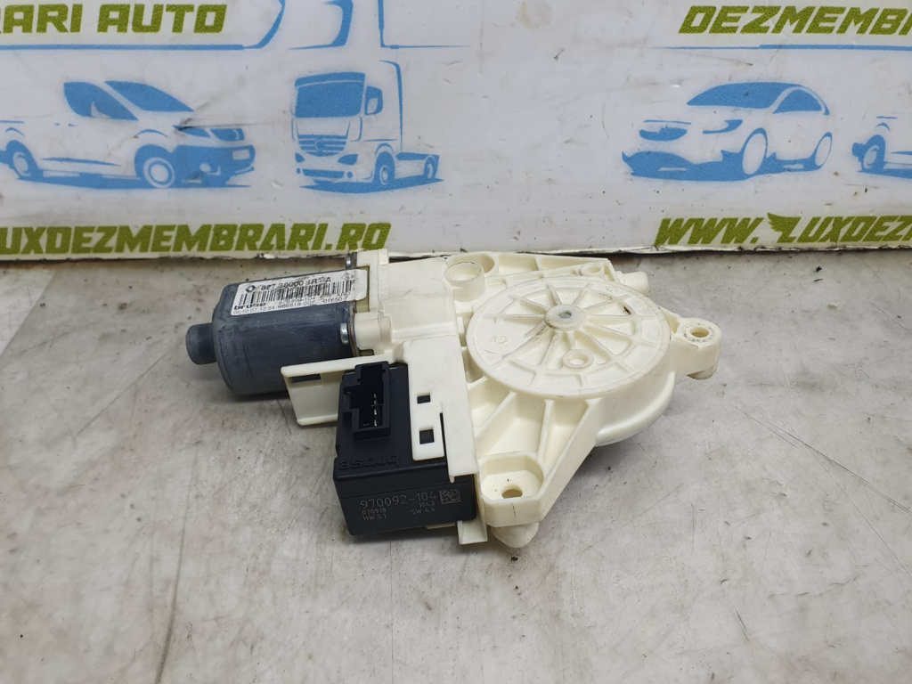 Motoras macara geam dreapta spate 827300001r Renault Laguna 3 [2007 - 2011] 1.5 dci K9K780