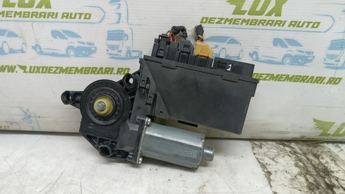 Motoras macara geam dreapta spate 8e0959802e Audi A4 B6 [2000 - 2005]