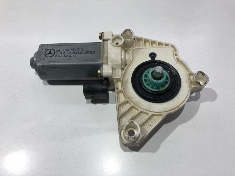 Motoras macara geam dreapta spate a1698281642 Mercedes-Benz A-Class W169 [2004 - 2008]