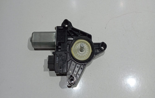 Motoras macara geam dreapta spate A2469063100 Mercedes-Benz GLE (W166) [2016 - 2019]