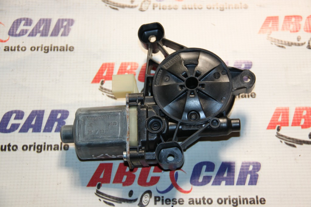 Motoras macara geam dreapta spate Audi A3 8V 2012-2020 5Q0959802