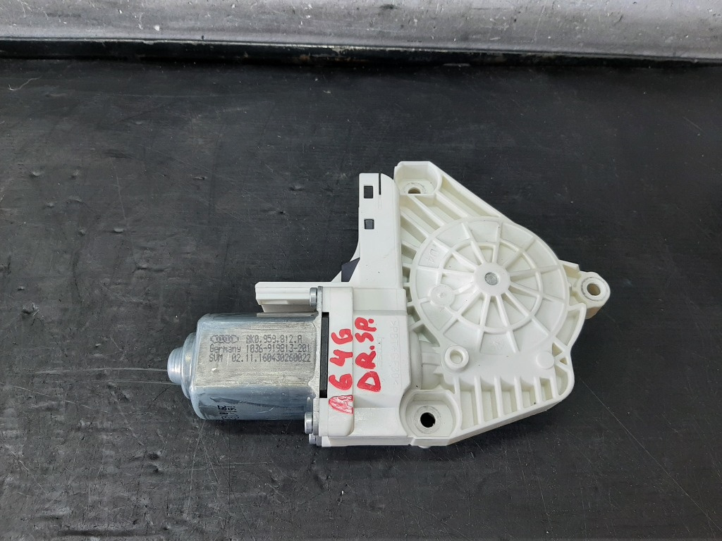 Motoras macara geam dreapta spate audi a6 c7 avant 4g5 4gd 8k0959812a