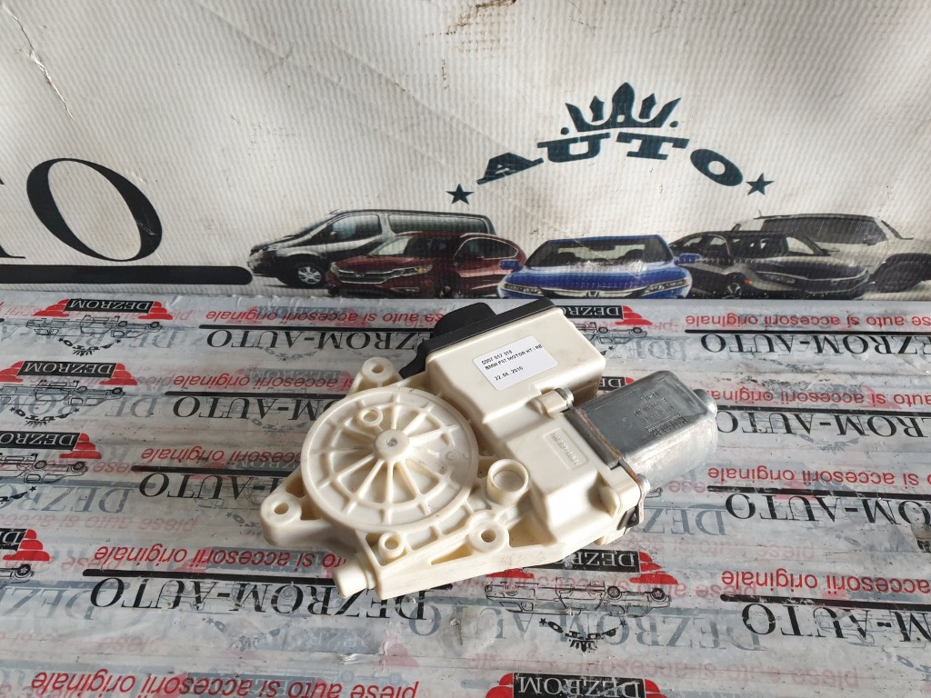 Motoras macara geam dreapta spate BMW Seria 5 F07 GT LCi cod piesa : 7017316