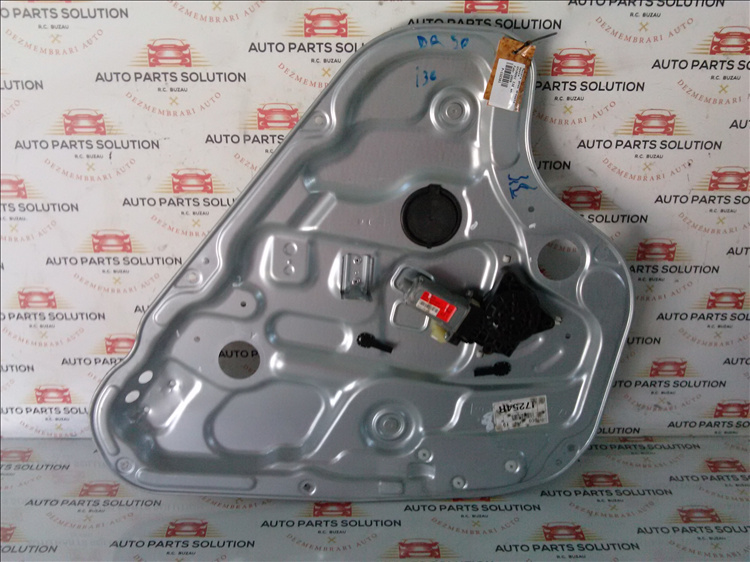 Motoras macara geam dreapta spate HYUNDAI I30 an fabr.2008